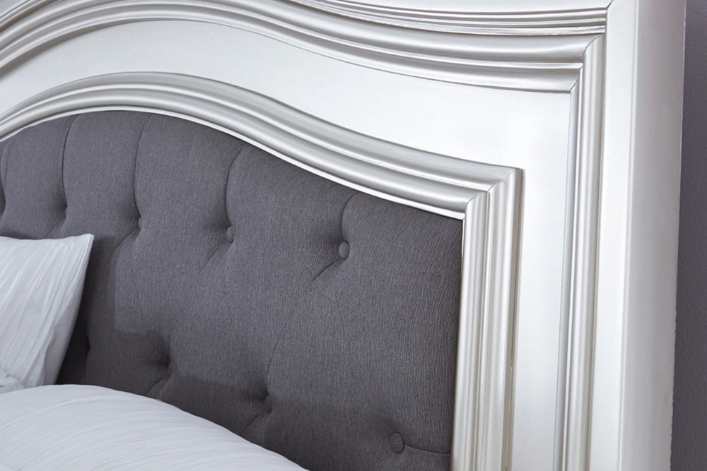 Coralayne Cama Queen