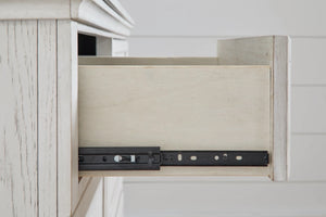 Robbinsdale Mesa de Noche