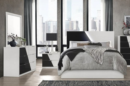 Camilla Queen Cama, Gavetero con Espejo & Mesa de Noche