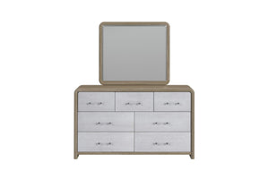Gavetero moderno bicolor con estructura en tono madera clara y siete gavetas en gris claro con vetas visibles y tiradores metálicos horizontales. Incluye espejo rectangular con marco a juego, presentado de frente sobre fondo blanco.