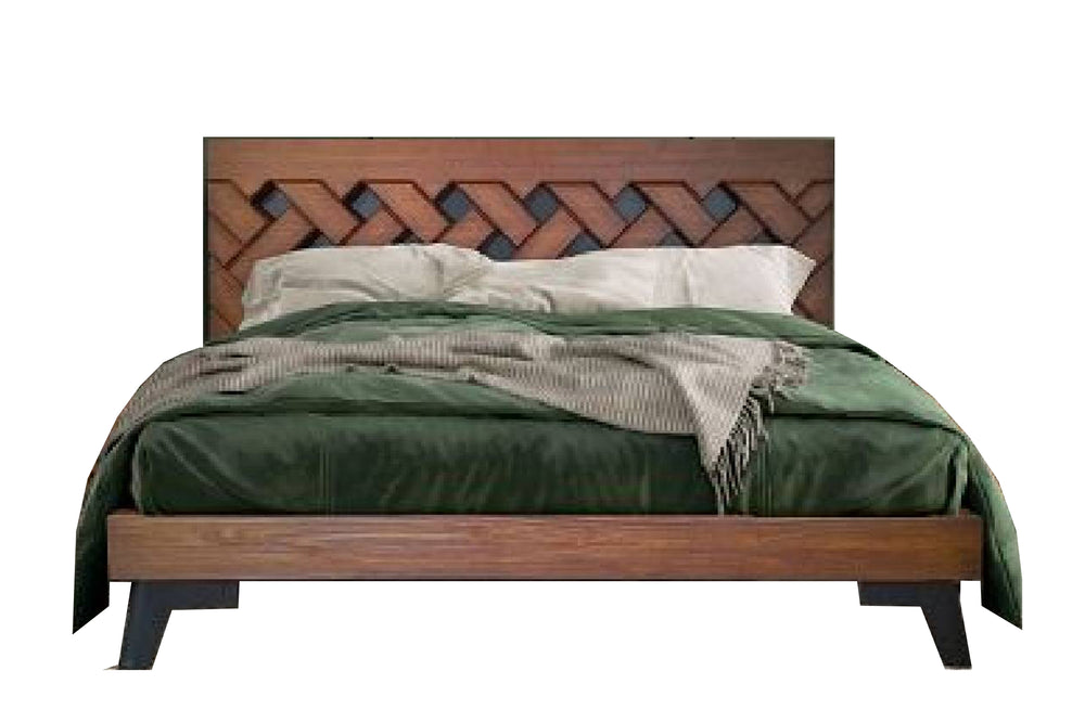B126 Crossings Cama