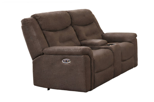 Loveseat reclinable de tela marrón con consola central y portavasos, mostrado sobre un fondo blanco liso.