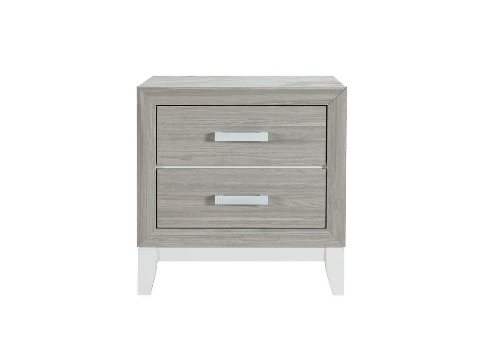 Mesa de noche de color gris con dos gavetas sobre un fondo blanco. 