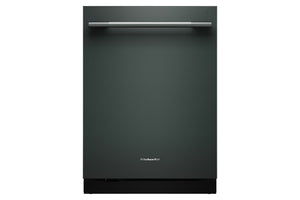 Un lavavajillas empotrado con una puerta gris carbón oscuro mate y un tirador horizontal de acero inoxidable, mostrado sobre un fondo blanco liso.